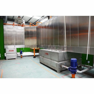 Équipement de prétraitement de surface de la ligne de revêtement en poudre électrostatique en tunnel suspendu
