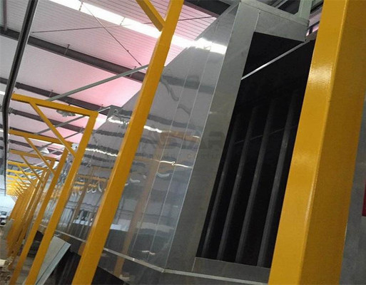 Équipement de prétraitement de surface de la ligne de revêtement en poudre électrostatique en tunnel suspendu